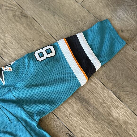 San Jose NHL Sharks Brent Burns 88 Youth Jersey S/M - Picture 14 of 16